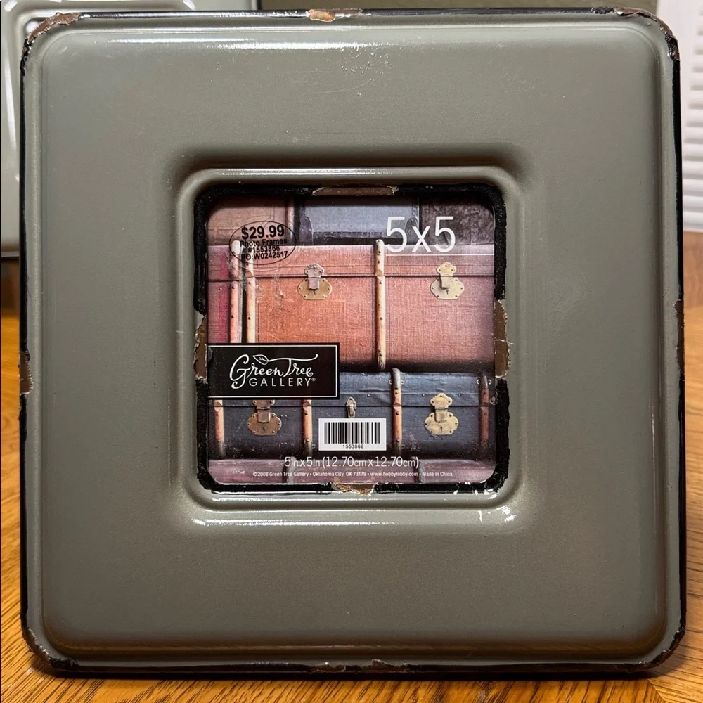 NEW DISTRESSED METAL FRAMES